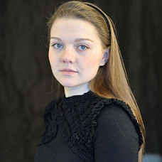 Уютные чтения. Роза Шмуклер, актриса кино и театра Мастерская Петра Фоменко, читает отрывки из книги Марии Парр «Тоня Глиммердал»