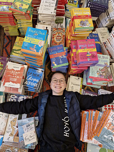 ПРЕМЬЕРА! КНИЖНЫЙ СВОП И ГАРАЖНАЯ РАСПРОДАЖА!